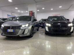 Peugeot 208 PureTech 75CV Stop&Start 5 porte Active Pack pieno