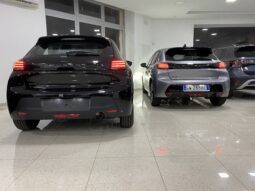 Peugeot 208 PureTech 75CV Stop&Start 5 porte Active Pack pieno