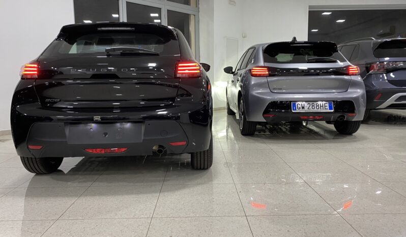 Peugeot 208 PureTech 75CV Stop&Start 5 porte Active Pack pieno