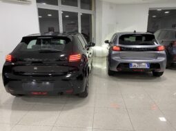 Peugeot 208 PureTech 75CV Stop&Start 5 porte Active Pack pieno