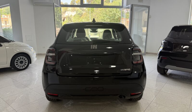 FIAT 600 ICON KM0 1.2 HYBRID 110CV pieno