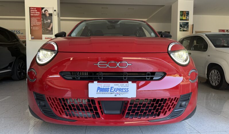 FIAT 600 ICON KM0 1.2 HYBRID 110CV pieno