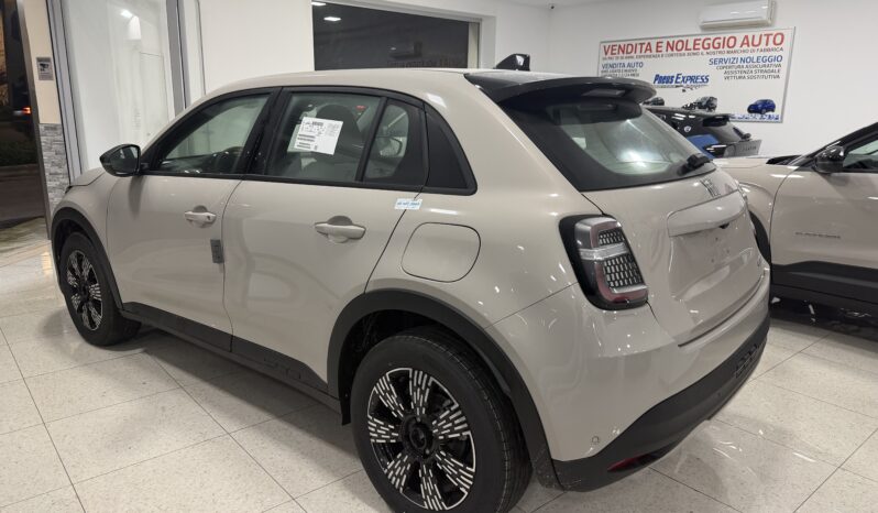 FIAT 600 ICON KM0 1.2 HYBRID 110CV pieno