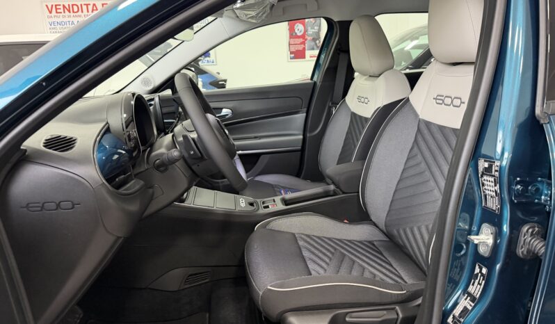 FIAT 600 ICON KM0 1.2 HYBRID 110CV NEW PACK COMFORT pieno