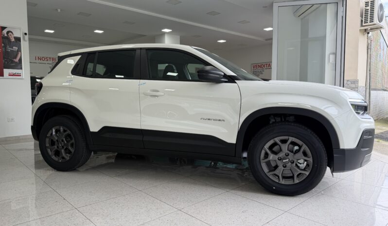 JEEP AVENGER LONGITUDE KM0 1.2 BENZINA 100CV pieno