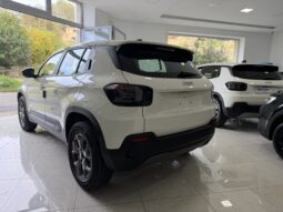 JEEP AVENGER LONGITUDE KM0 1.2 BENZINA 100CV pieno