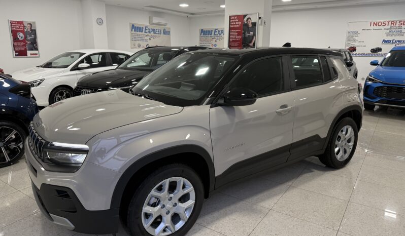 Jeep Avenger Altitude KM0 1.2 HYBRID 110CV pieno