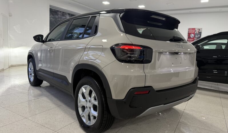 Jeep Avenger Altitude KM0 1.2 HYBRID 110CV pieno